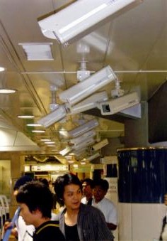 2004_20_02_コミュニティの衰退 .jpg